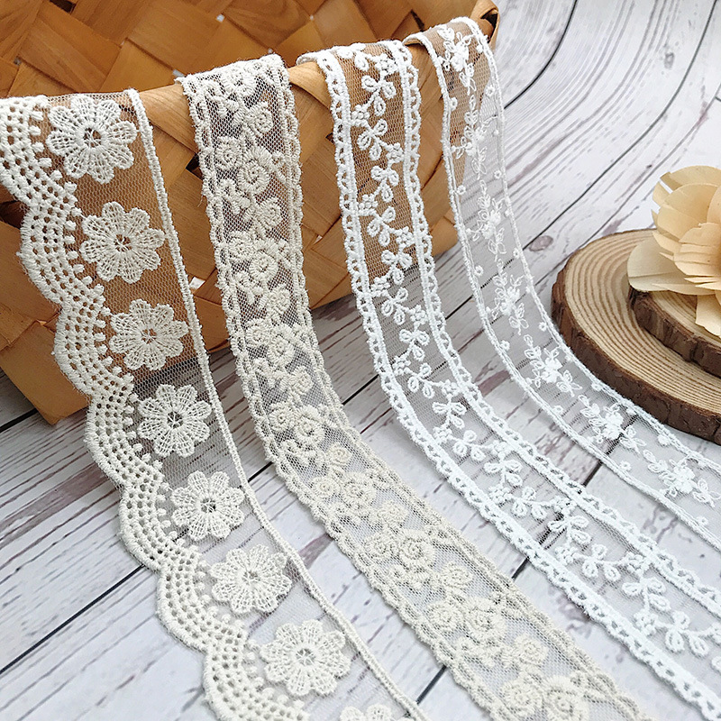 Baby Clothing Material - 3 metri/lotto ricamo bianco beige filo