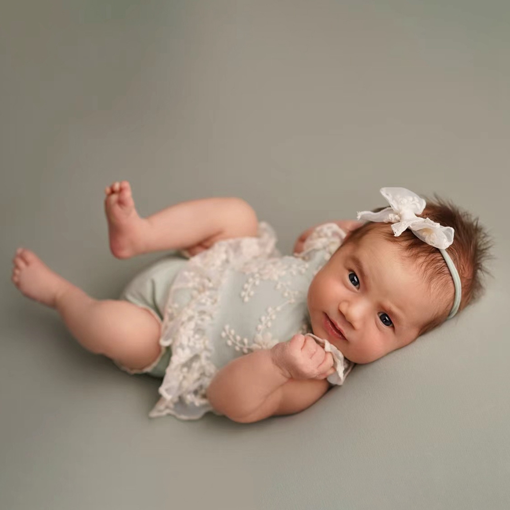 Baby Clothing Outlet - Tutina in Pizzo Verde Pastello con