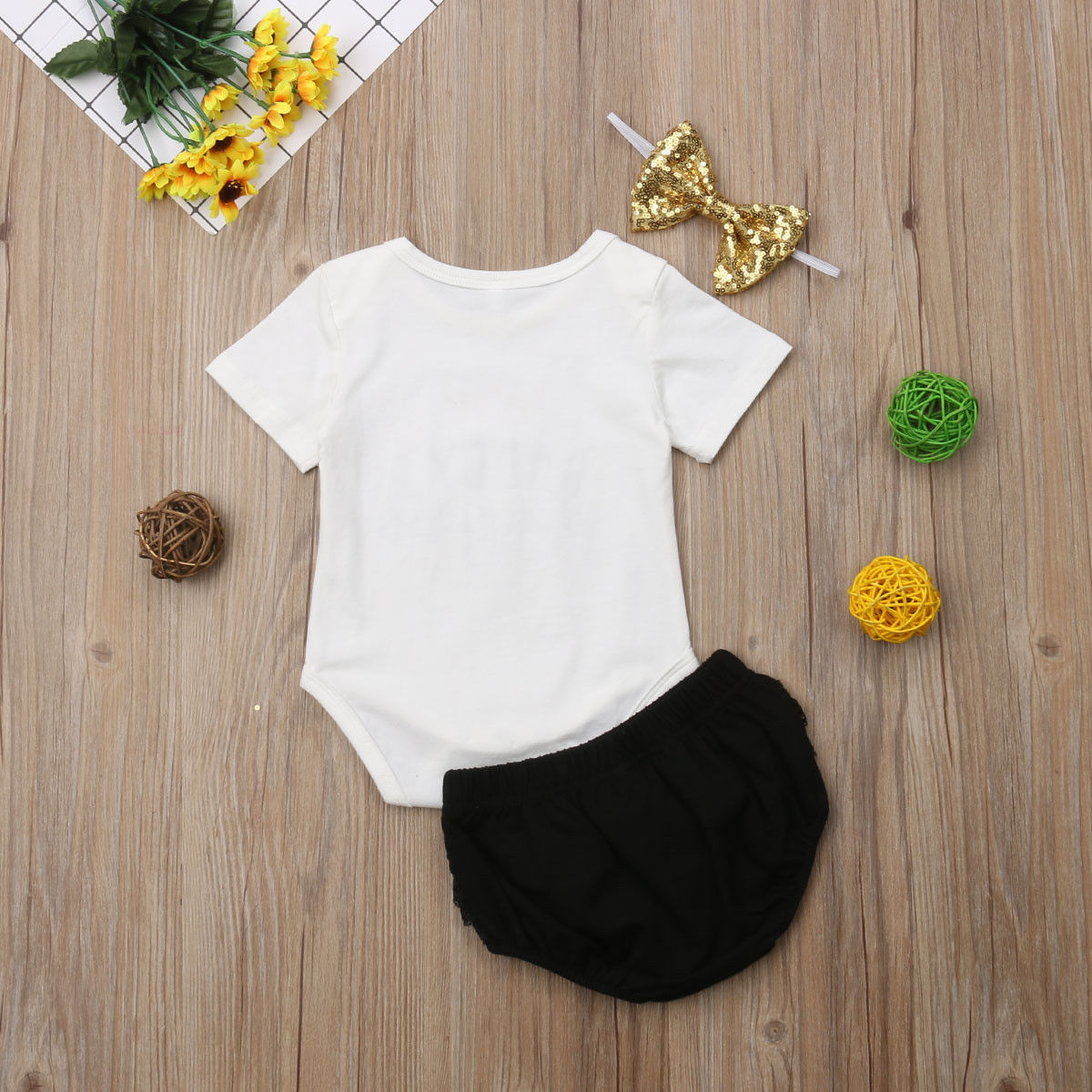 Set di 3 pezzi di vestiti per  - Baby Clothing Outlet recensione e prezzo